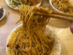 素椒杂酱面-明红蹄花(糍粑店街店)