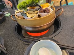 -一善菌·云南菌汤·云南菜(银泰城店)
