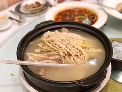 扁尖老鸭汤-老洋房花园饭店(绍兴路店)