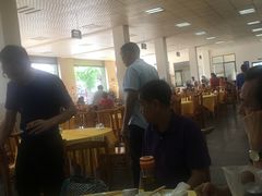 -荣生萝卜汤饭店