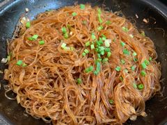 粉丝煲-鑫巴蜀小镇 · 水煮鱼专研店(玉桥店)