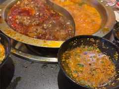 -沸炉重庆老火锅(军事博物馆店)