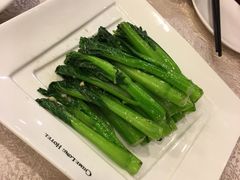 蒜蓉菜心-麒麟中餐厅·经典粤菜·地道菜式老字号(广州长隆酒店)
