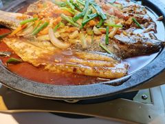 -鸣记脆皮烤鱼·海鲜烤鱼(三八广场店)