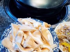-大匠工房古船木艺术餐厅·猪肚鸡专门店(长白仙岛店)