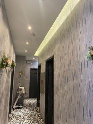 -PE SALON 