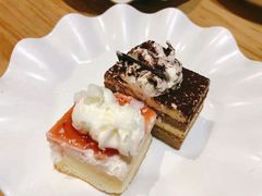 -小鱼小牛·鱼牛干锅·脆鱼火锅(世欧广场店)