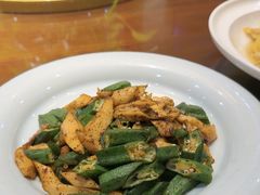 -那家老院子东北菜·饺子·小鸡炖蘑菇(艳华街店)
