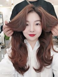 -AYO SALON
