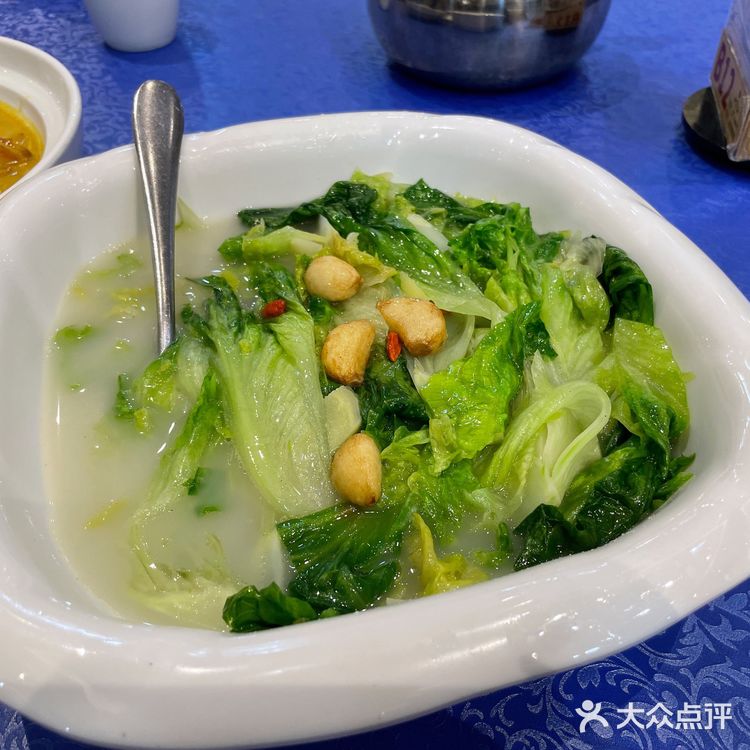 东莞乳鸽中的战斗机～鸽俩好