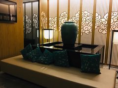 -新盈光·云会所(百丈东路店)