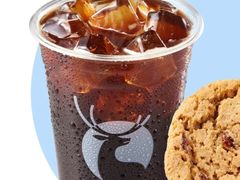 西柚冰萃咖啡-瑞幸咖啡(7号国际商业中心店)