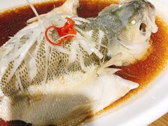 -黄泥岗·地道湖北菜(奥特莱斯店)