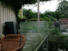 -花苑里咖啡(威远店)