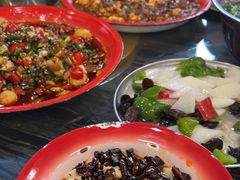 -江湖黑大兔(杨家坪店)