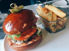 -WOLFGANG PUCK KITCHEN & BAR(迪士尼小镇店)