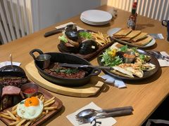 -HELLO 27 意面·沙拉·帕尼尼