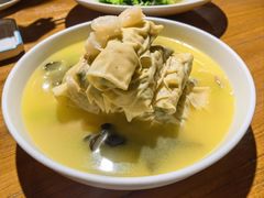 -金枝玉叶上海人家食府(三里河店)
