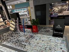 -华彬眼镜专业渐进配镜(潘家园店)