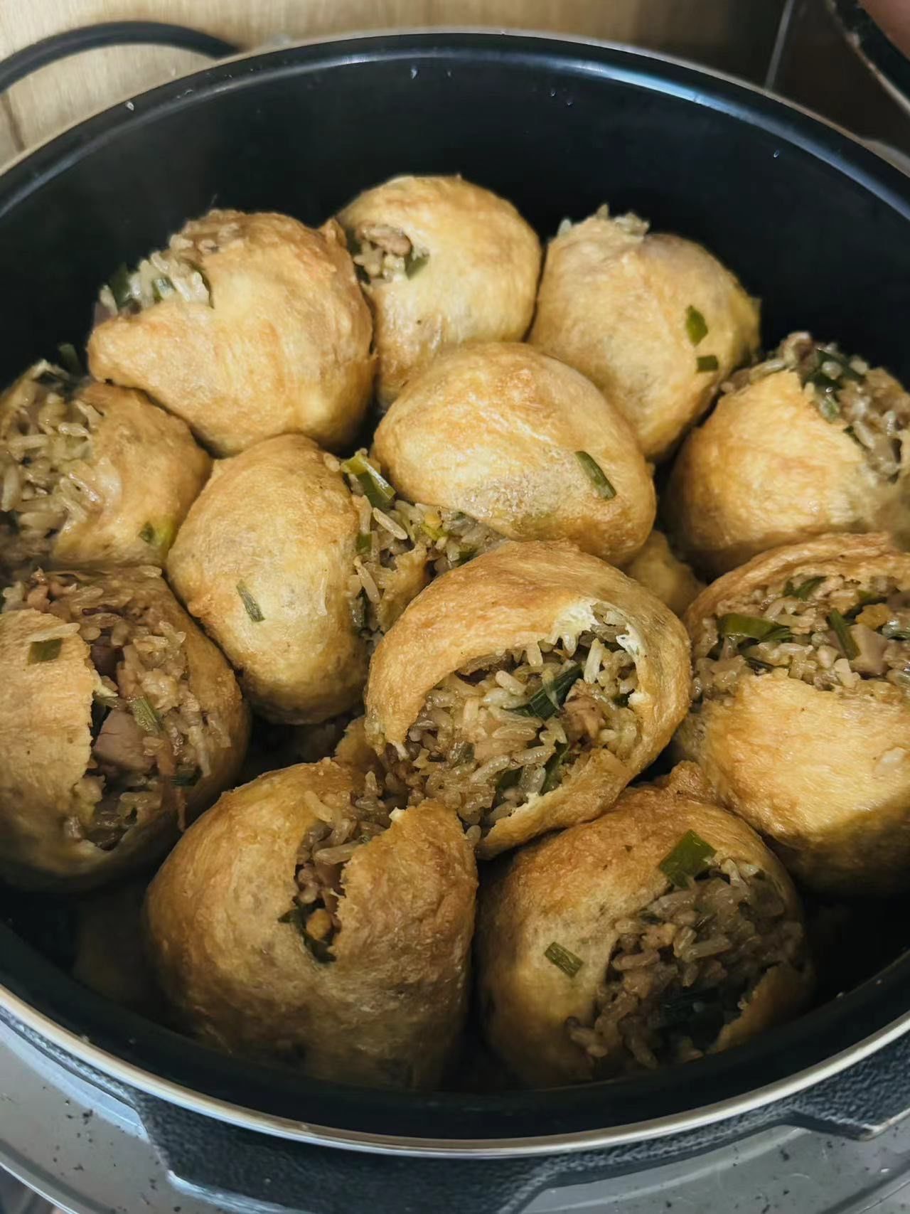 豆腐酿料很足,在南宁第一次吃到这么好吃的豆腐酿