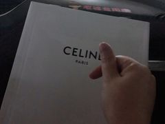 -CELINE(尚嘉中心店)