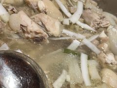-喃喃椰·糟粕醋·椰子鸡火锅(七堡花园店)
