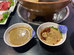 -楼外楼大刀肉传统火锅居(幸福街店)