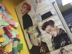-志龙皇冠吃货椰子铺