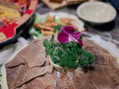 屠场水牛毛肚/半斤-赵家院子佬火锅(重庆总店)