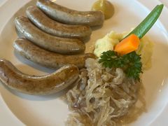 -LENBACH兰巴赫西餐啤酒坊(大连东港店)