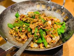 -费大厨辣椒炒肉(万家丽一店)