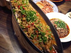 鲜椒跳水花鲢-百年神厨·地道川菜(清江西路店)