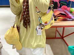 -燕莎奥特莱斯购物中心