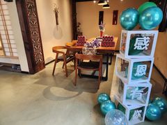 -小草屋轰趴馆别墅派对新场团建家庭聚会