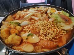 韩式鸡肉火锅-欧巴来了韩式料理