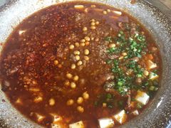 炝锅牛柳豆花-听香·678茶铺(猛追湾店)