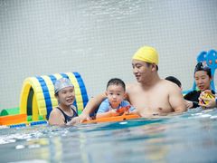 -蓝旗亲子游泳(范湖万达广场店)