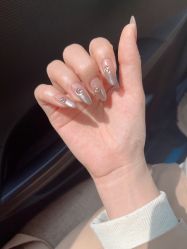 -晨·艺美甲美睫