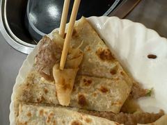 -溢心园香河肉饼总店