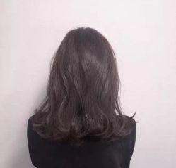 -慕名造型
