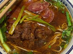 -镇南锅盖面馆(解放路店)