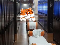 -碧中海汤泉汗蒸酒店