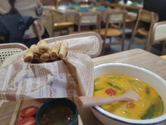 -迷你椰·泰式大排档(湖州衣裳街店)