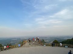 -鬼笑石后山停车场