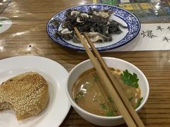 -东兴顺爆肚张