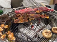 -啊美丽炭火烤肉(滑翔一店)