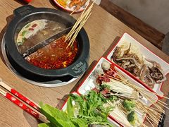 -言玖鲜火锅串串披萨自助(益田假日店)