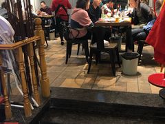 -李双猪·小龙虾·烧烤·羊肉煲(乐山店)