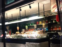 自助取餐区-唐拉雅秀酒店-西锦汇空中BBQ·思创餐厅