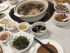 -天宜隆蘑菇宴火锅(石景山旗舰店)
